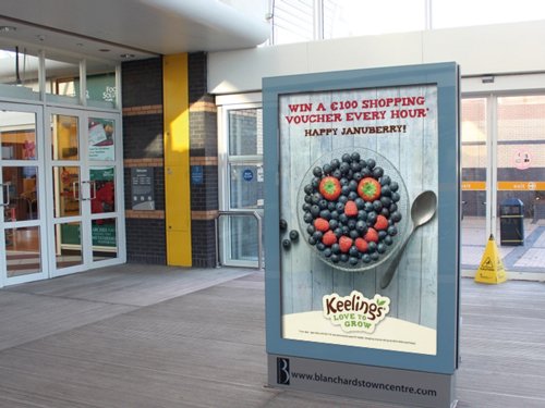 PMLGroup's tweet photo. Congratulations to @keelingsfruits, winner of Best Rated - POS Format! #Januberry
Creative: @MN_Ireland Media: @CaratIreland #PIAwards17 https://t.co/yRfmzNFzZN