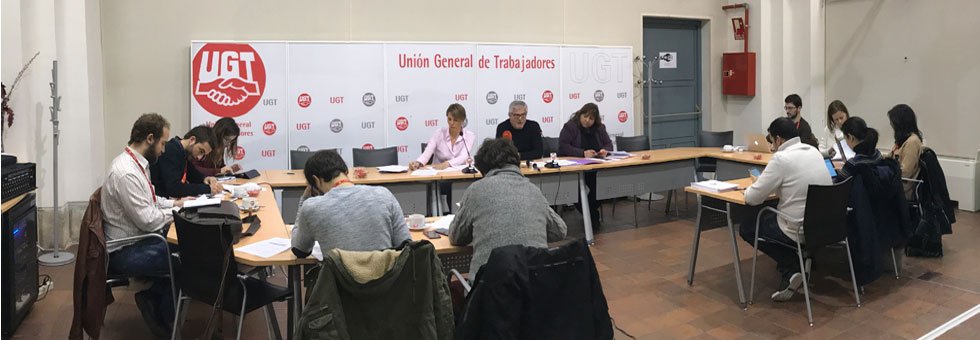 De los 19 millones de contratos de 2016, tan solo 819.000 permiten vivir dignamente #5NoReformaLaboral goo.gl/p9Xyso