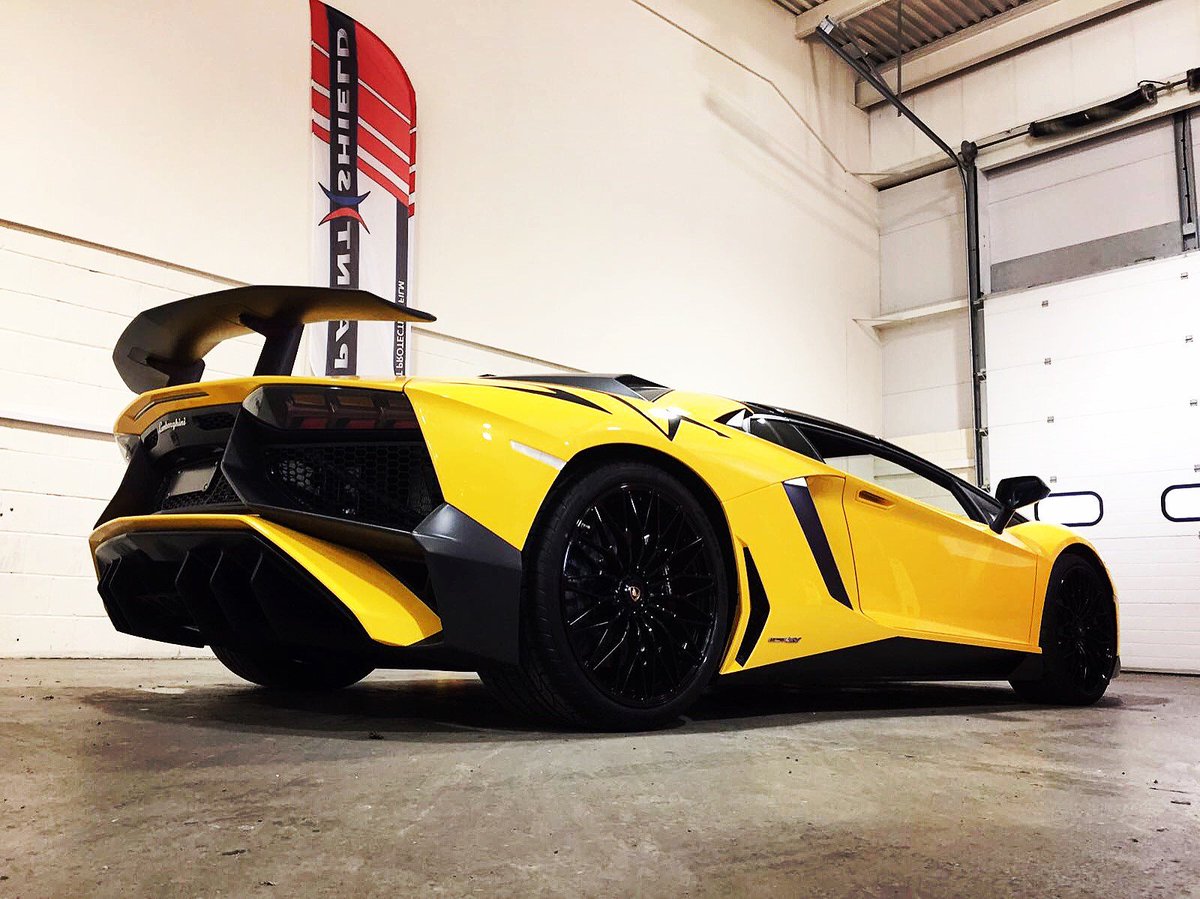paintshield's tweet photo. Nothing like a Lamborghini to brighten your day #lovemyjob #ppf #Paintshield #aventadorsv #Lamborghini #supercar #clearbra #paintprotection https://t.co/elX2AocWgm