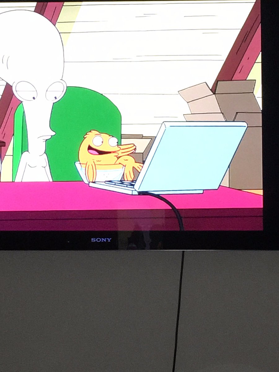 jcsuperstaruk's tweet photo. When you're watching American Dad and it's in 3DK TV @SethMacFarlane #AmericanDad https://t.co/gEfNQfLlwo