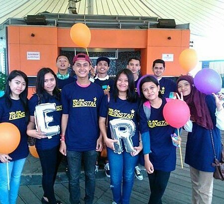 ReinstarIndo's tweet photo. Tugas seorang fans adalah mendukung karir idola , sayang sama idola nya @eriskarein0306 @Myreinstar ππ
#reinstar https://t.co/w54kyZ3E3m