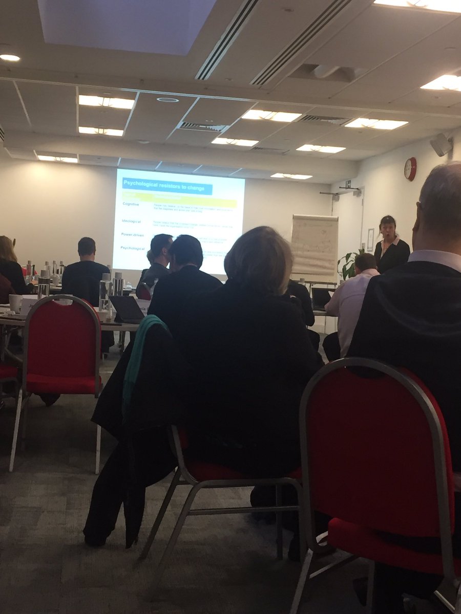 CommissioningAc's tweet image. Fascinating discussion on influencing at the #Commissioning Academy. Why not join us for the next wave on 23 Feb? bit.ly/2fxWxrA