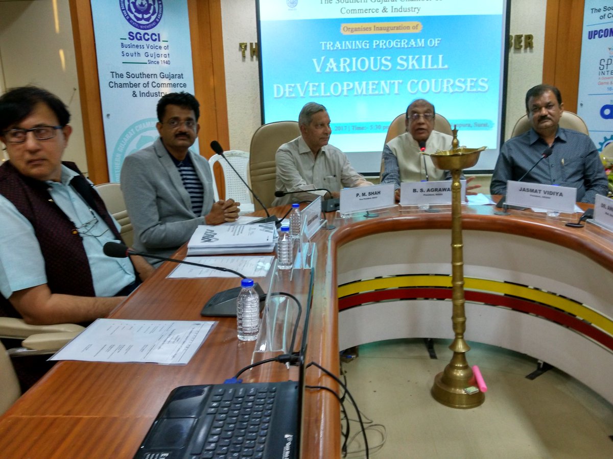 SGCCI_Surat's tweet photo. #Inauguration of #Various #Skill_Development_Courses (for #construction_Workers 35 Days each) https://t.co/IvSisn0FNK