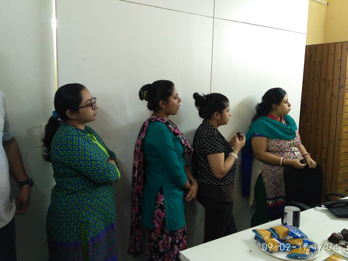 agrudtech's tweet photo. . @tanimabiswas spoke on #crowdfunding during #AgrudScrumMeeting taking example of @ZingoTweets which helps #startup to become entrepreneurs https://t.co/RmnKvCdSsN