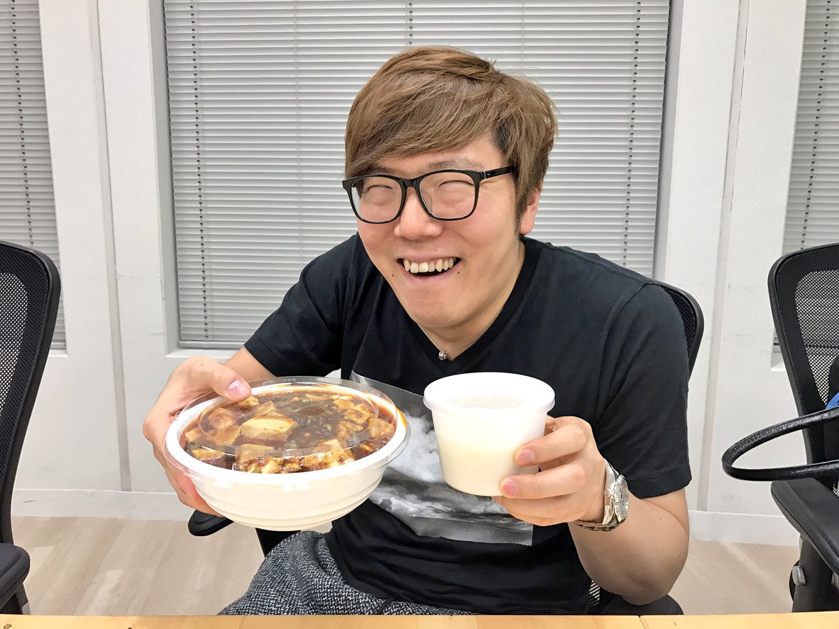 hikakin tweet picture