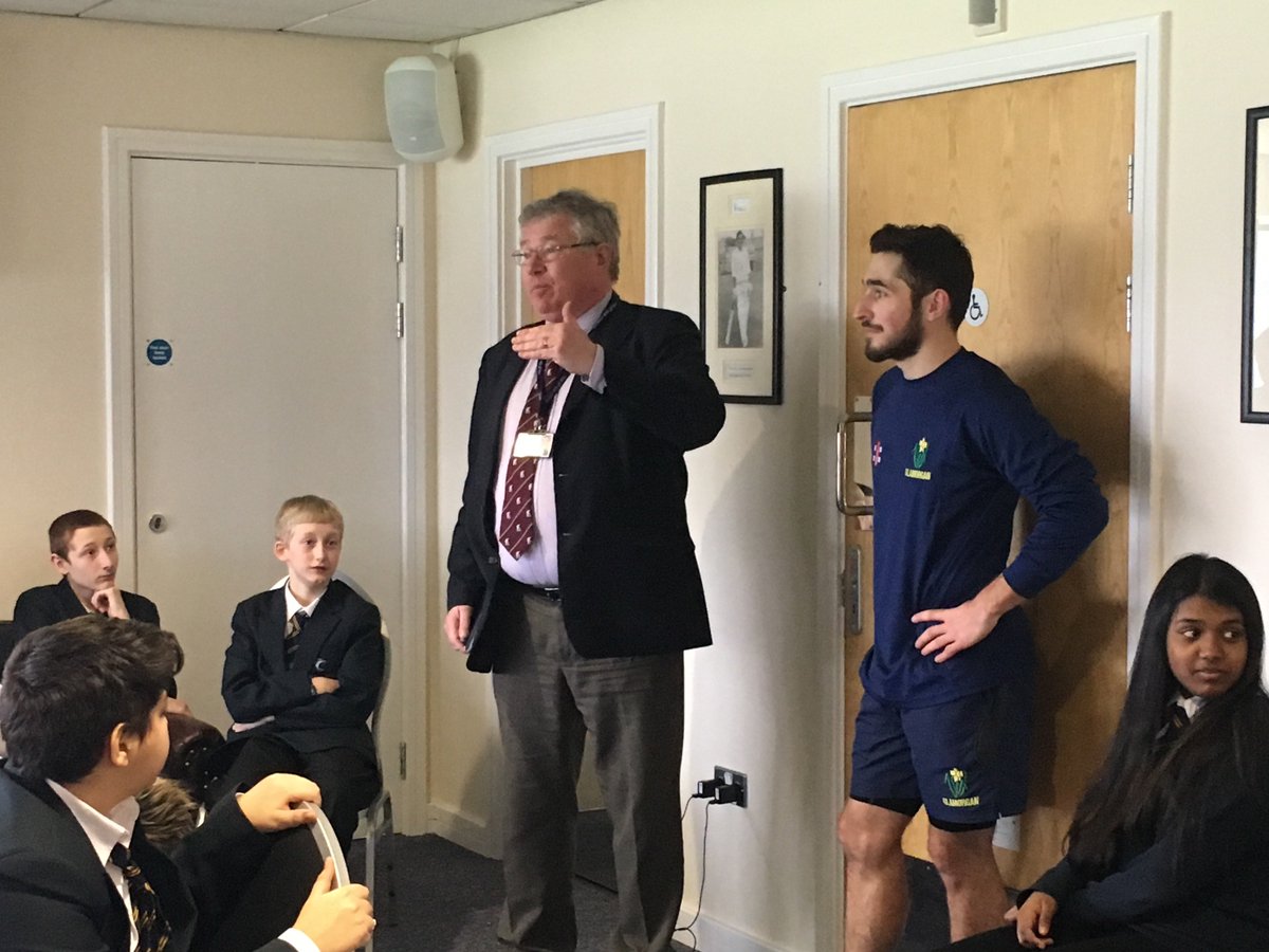 Louiseparry14's tweet photo. Fantastic day pupils Q&amp;A with Glamorgan player Andrew Salter. @WillowsMrNorman @willowshigh https://t.co/22xCcvrypD