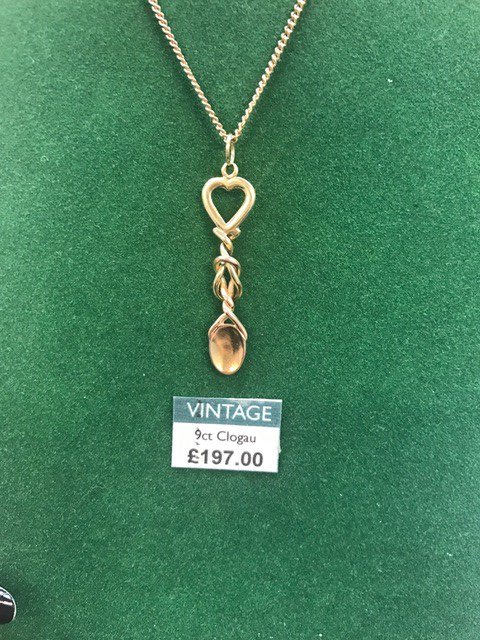 9ct Rhiannon Welsh Gold Love-spoon Pendant (W927a) | Rhiannon Jewellery