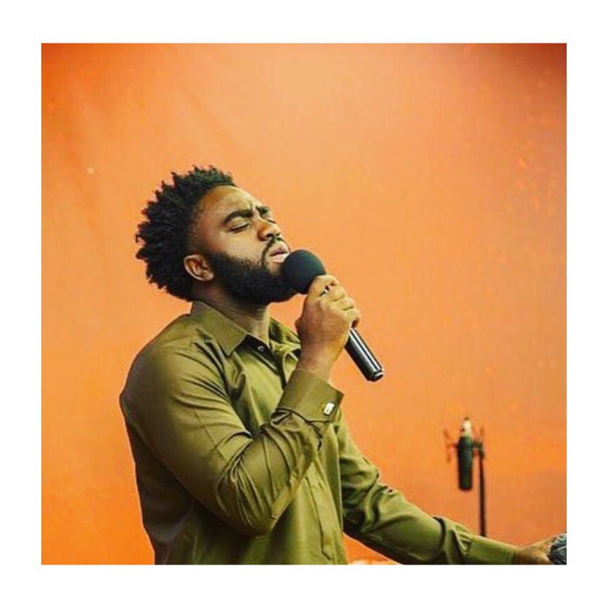 WHCCYouthLondon's tweet photo. Emmanuel Smith will be at: "#SOLDOUT4GOD" next week Saturday. Will you be there? 

Follow him: @EmmanuelSmith_ https://t.co/aciGLIPe7C