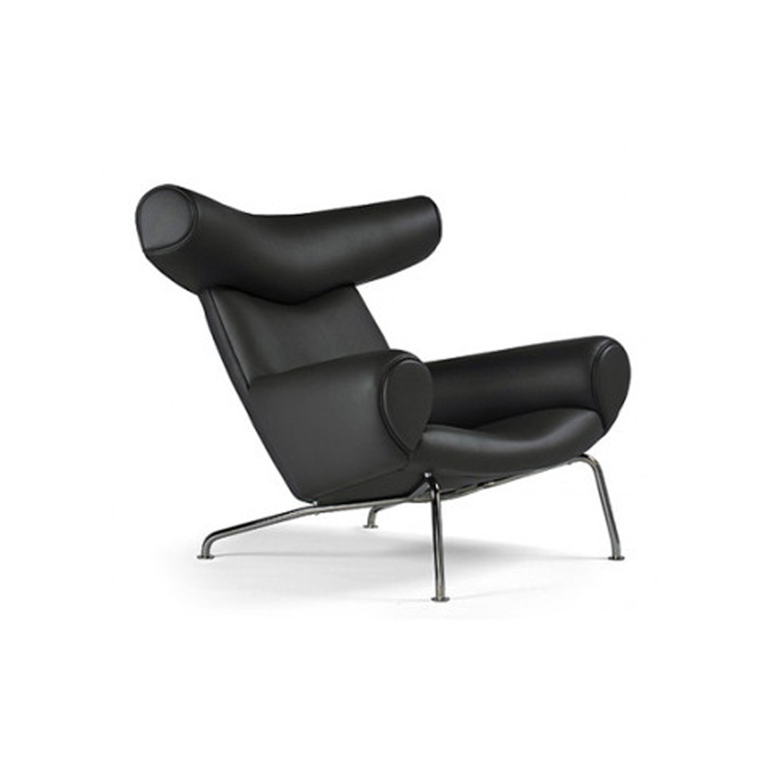 SeenOnSet's tweet photo. Dr Evil sits on the wonderful Ox chair designed by Hans J. Wegner
#OxChair #HansJWegner #Modernica
#AustinPowers
https://t.co/hCpm08E5qP https://t.co/TCekmsDDcV