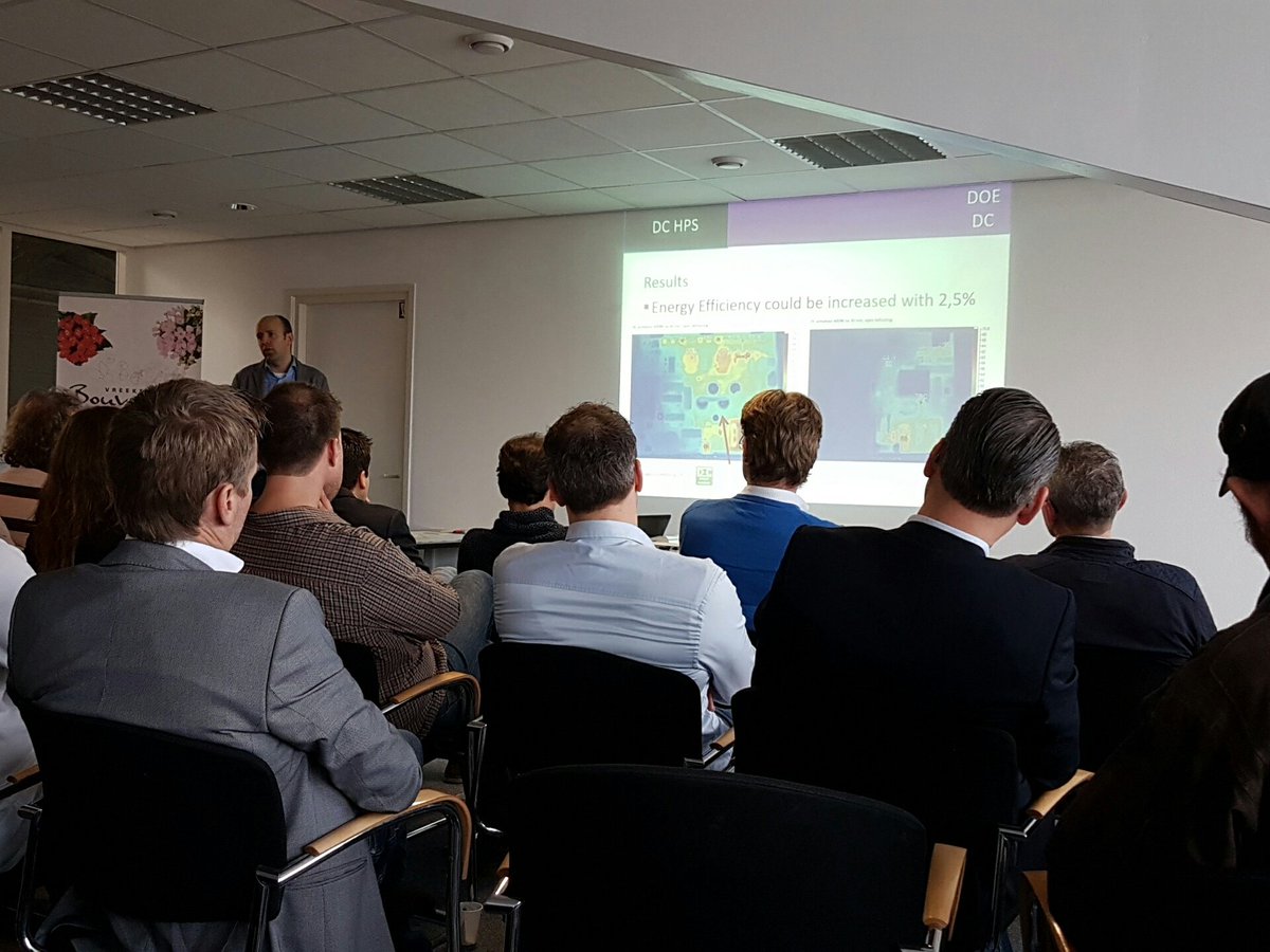 InnoProfs's tweet image. Pepijn van Willigenburg tijdens #DCGO bijeenkomst: DC biedt behoorlijke voordelen in de glastuinbouw. Goed verhaal van #KIEN en partners.