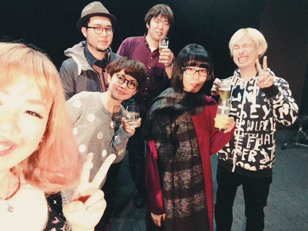 Vocal_Martha's tweet photo. 「Sound Gallery」@SOC梅田
まったりしっかりずっしりと
楽しませていただきました❤︎

CDお買い上げありがとうございます❤︎
また会う日まで⭐︎

寒さに耐えながら帰宅しよー！
#mvoice #極寒 https://t.co/RZ5iXokvDr
