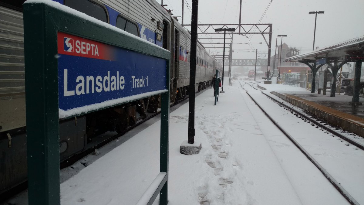 BrianAirgood's tweet photo. Hey @bobkellytraffic the Lansdale line inbound is running on time this morning. https://t.co/evOWXpa0IO