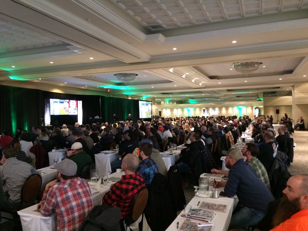 Rebecca Snider tweet media