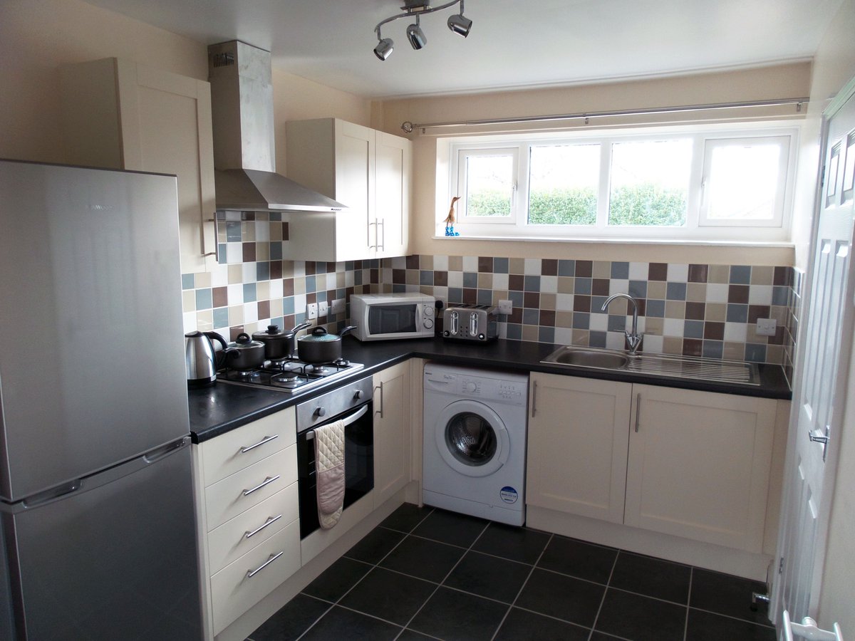 TudorCarpentry's tweet image. Check out our Full Bungalow Renovation
tinyurl.com/hy9edcl
#2ndfix #project #Refurbished #property #Carpenter #Shrewsbury #newkitchen