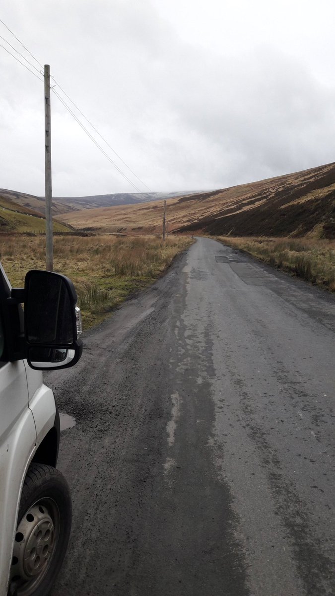 S_H_A_Z_Z_Y's tweet photo. Just drove the #B709 / #B7007 from #Innerleithen to #Gorebridge. Hidden gem of a road. And only 20 mins from #Edin centre @VisitScotland https://t.co/DHZ5Gbhxaj