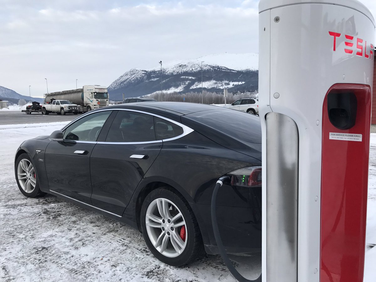 We are ready to continue our #trip heading #oslo next stop Elverum #Tesla #Supercharger follow us and retweet teamtesla.nl