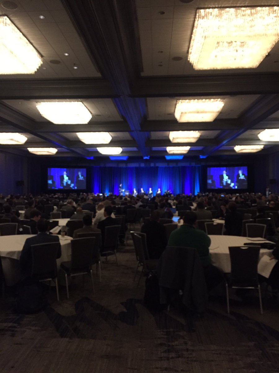 tommymarshall's tweet photo. Record turnout +700!! #tagfintech @BankingInsights #fintech https://t.co/HiJyjkPOY4
