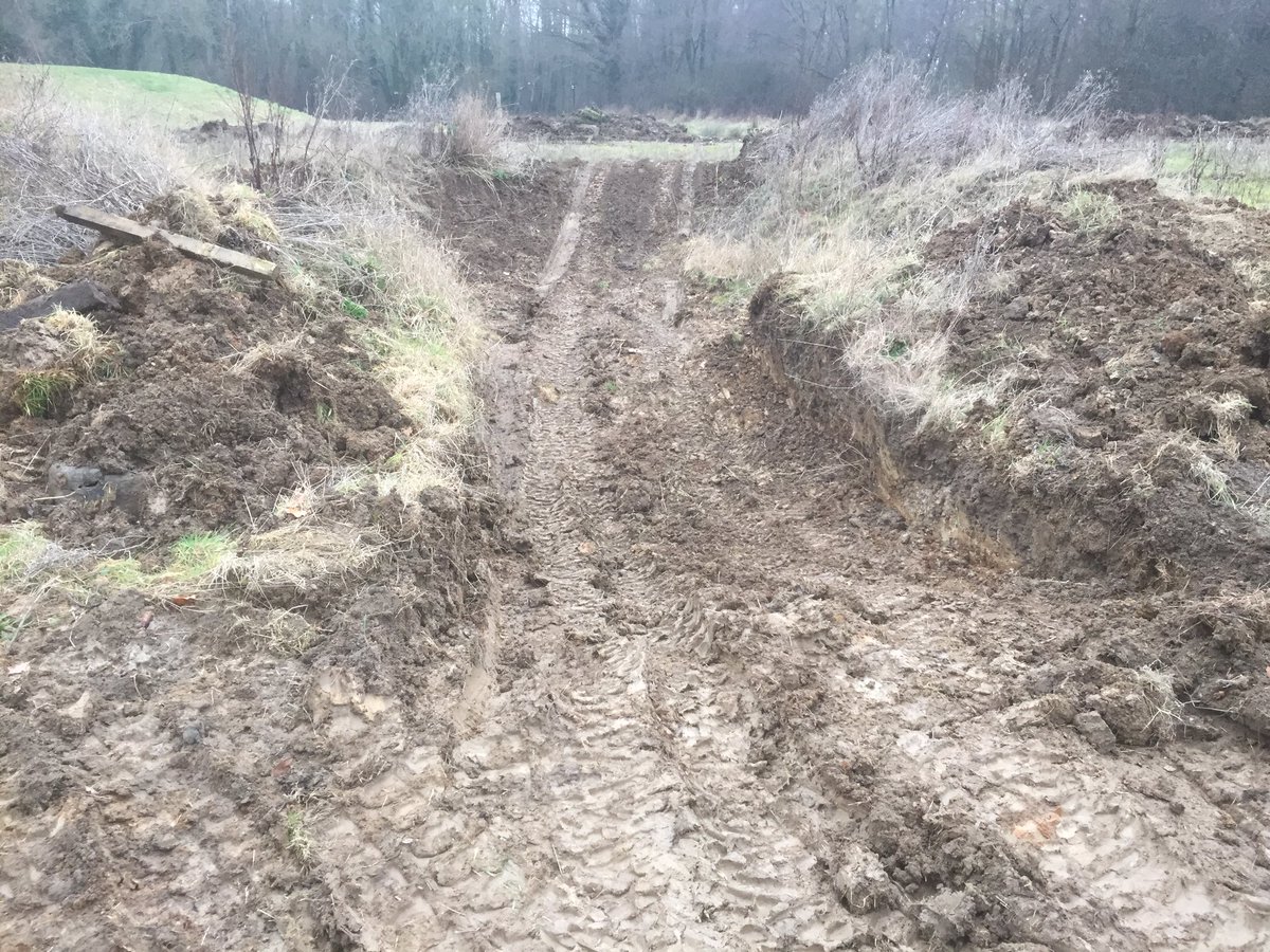 Medi1uk's tweet photo. Medi-1 academy 4x4 and quad course day 3 so far https://t.co/bUsrpOLGi7