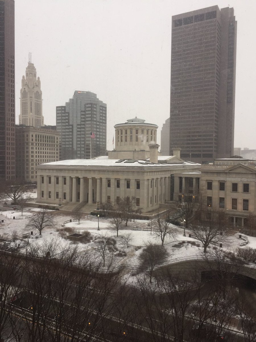 ChasingDeals's tweet photo. Woke up to this. Bikini weather for our due diligence today on #CRE bridge loan in Columbus, OH. #gotyield ? @HelveticaGroup https://t.co/BvHcMKN6f1