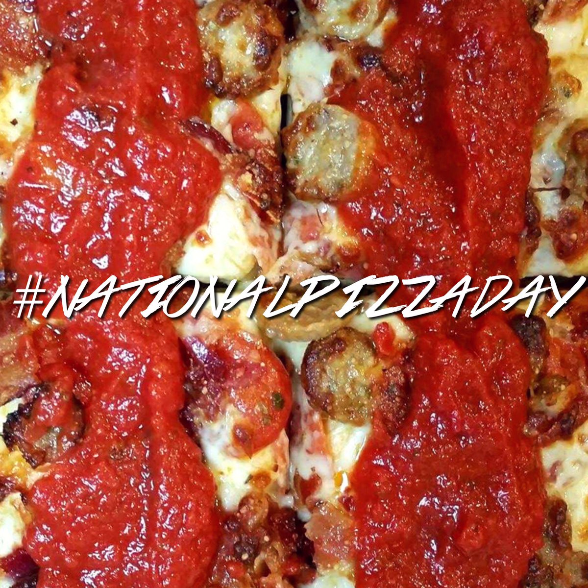 LeftysPlaceWV's tweet photo. #NationalPizzaDay #LeftysPlaceWV #detroitstylepizza #morgantown #morgantownpizza #getyasome https://t.co/IjvEWhhTA8