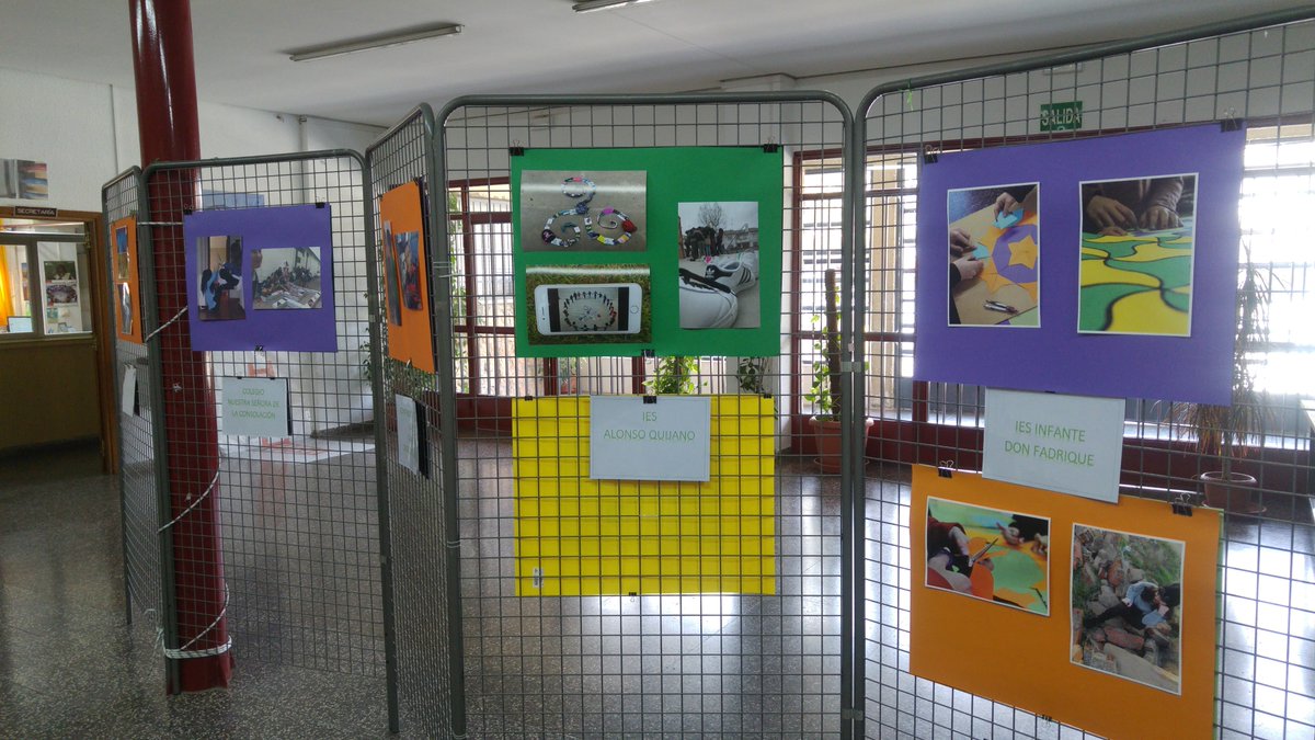 infantefadrique's tweet photo. CONCURSO ESCOLAR DE FOTOGRAFÍA: Viernes 10, 20:00h, entrega premios, charla de Jesús Gabaldón ¡Gracias a todos los centros participantes! https://t.co/Tc4PfrWOjd