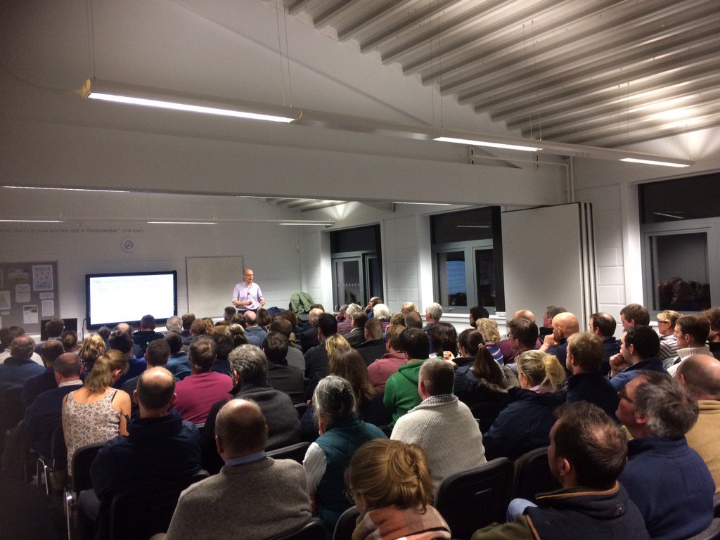 RodwayFarm's tweet photo. Full house tonight with farmers learning about critically important antibiotics. #tsdg https://t.co/UoFZHRnnjk
