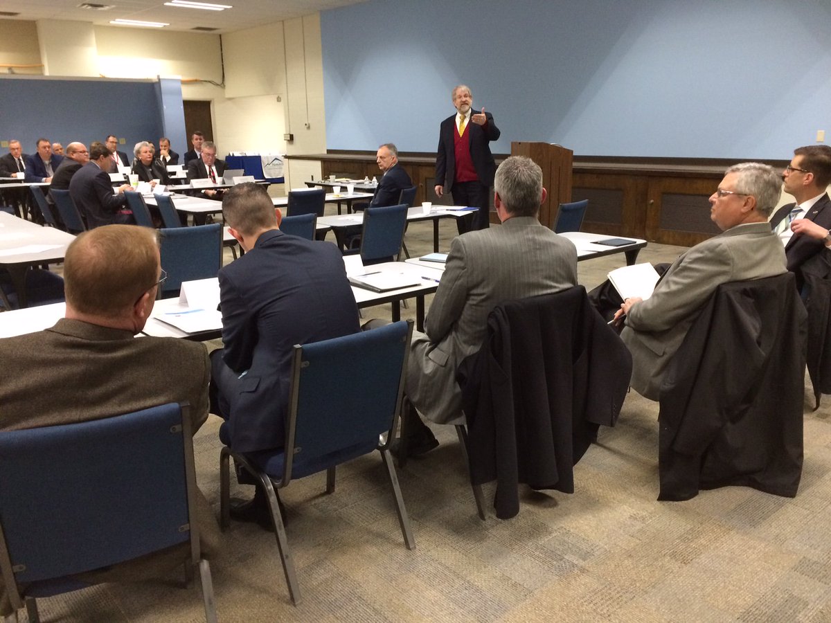 Roundtable discussion with local superintendents today at <a href="/SummitCountyESC/">Summit ESC</a>. Remember to tell great stories locally! #MyOhioClassroom #OhioEd