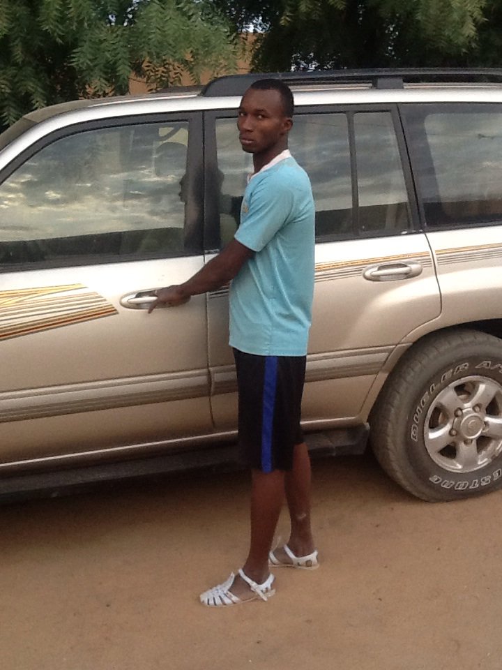 Flonzetwit's tweet photo. Kader keïta https://t.co/XmwGKNm8It