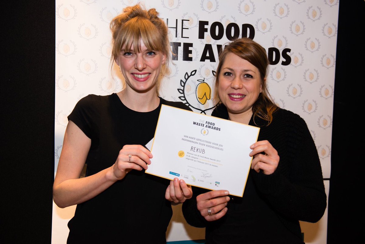 letsrekub's tweet photo. Jeeeej!! @letsrekub wint de award in de categorie voedselverlies ondernemers van de #foodwasteawards 🎉💚 @FSENetwork https://t.co/kHAFsKIqO3