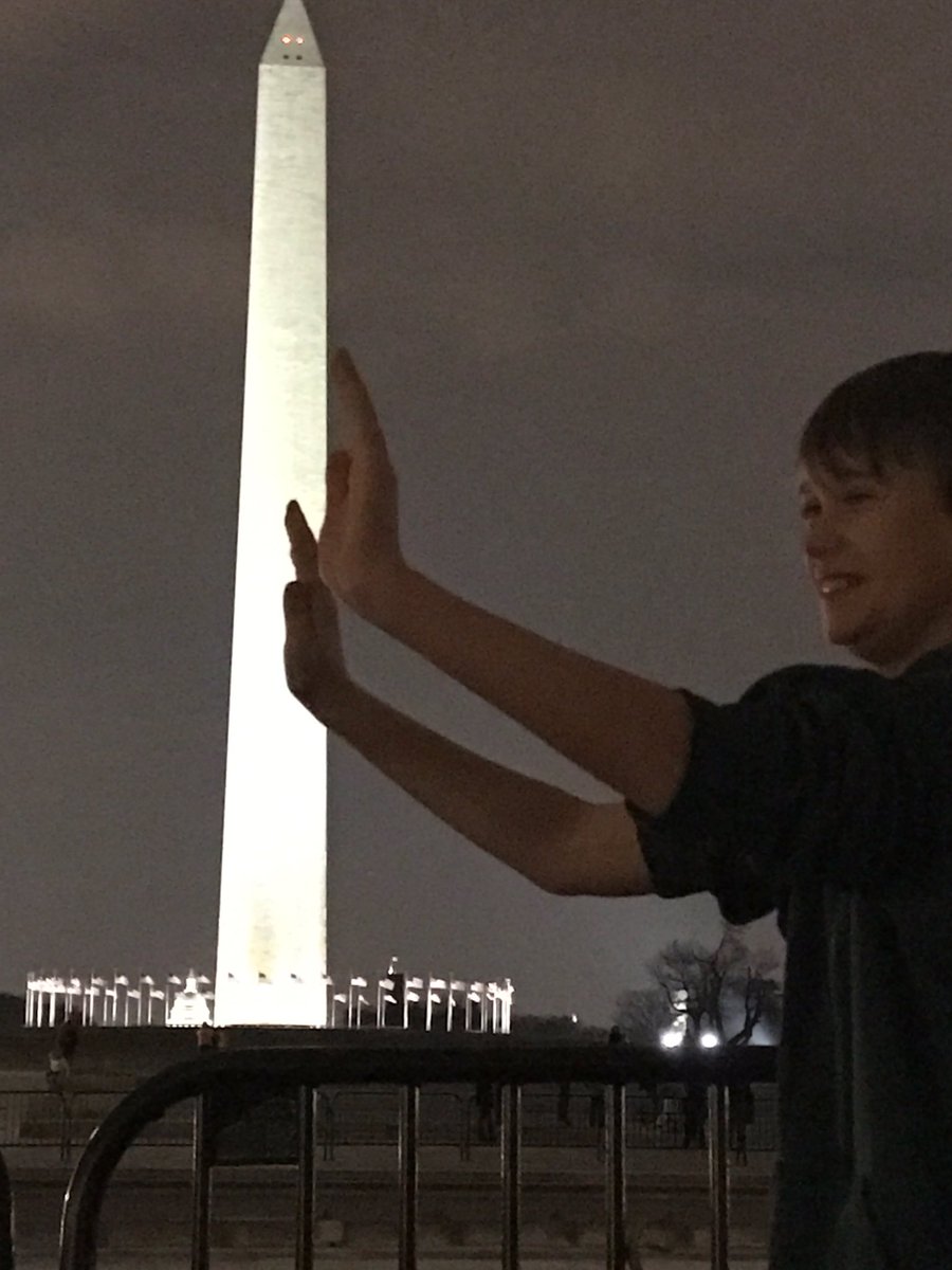 Maclayschool's tweet photo. Our 7th graders have submitted some great photos this week for our contest #maclaytakesdc. Safe travels back to warm temps! https://t.co/XHAShrge2P