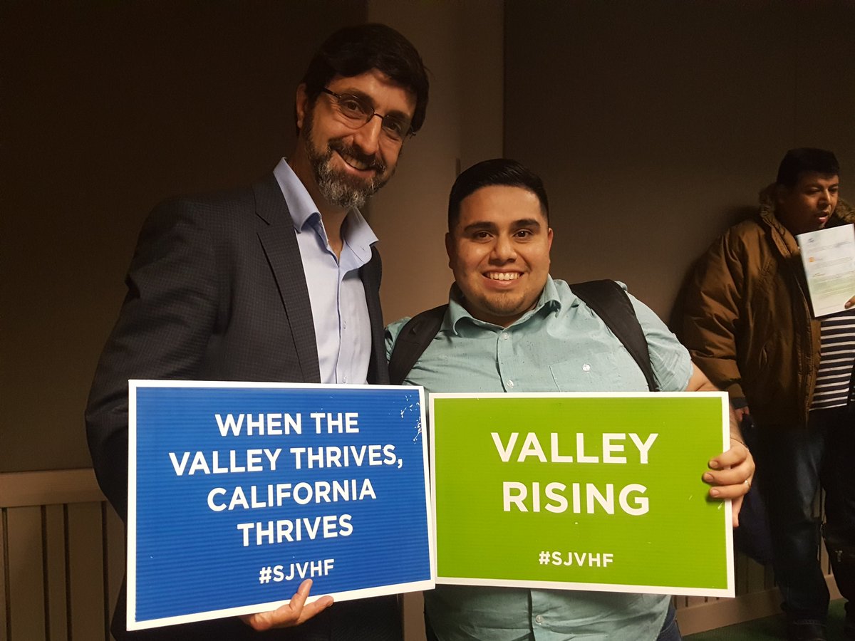 Gus_jr88's tweet photo. always great to run into leaders at the State Capitol advocating for Healthcare for all! #stayloud #GoldenState4All https://t.co/jbBjbVDp4k