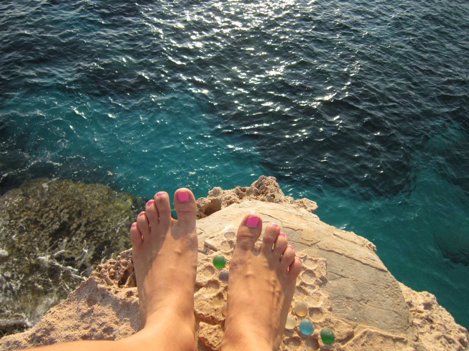 angelahadzou's tweet photo. Listening to the rain and dreaming of #summer in #Cyprus #vacation #professionaltourist #funfreedomfulfillment #travelforfee     🌞🏊😎 https://t.co/z6Ruc9x02P