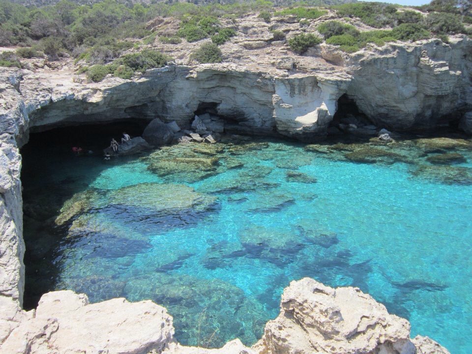 angelahadzou's tweet photo. Listening to the rain and dreaming of #summer in #Cyprus #vacation #professionaltourist #funfreedomfulfillment #travelforfee     🌞🏊😎 https://t.co/z6Ruc9x02P