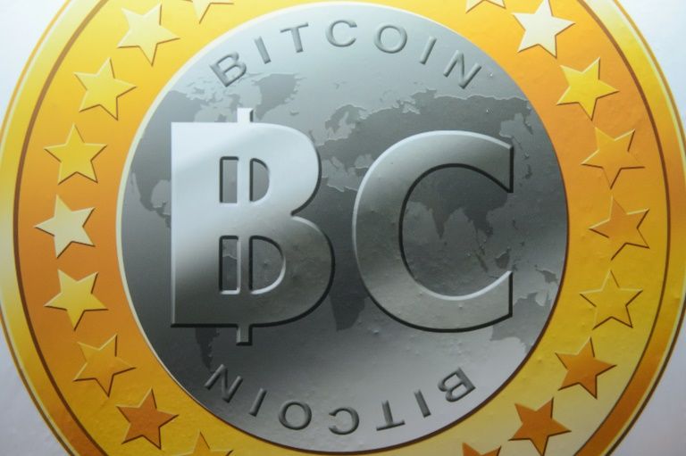 ___BlockChain__'s tweet photo. #Bitcoin: la Chine lance un avertissement aux plateformes https://t.co/lS5tcJwz1f https://t.co/OvvPPP6Ikr