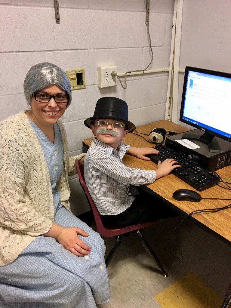 Linda Scott tweet media