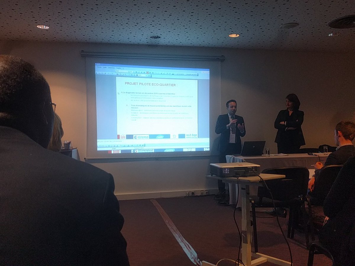 SoniaBouden's tweet photo. #rev3days Oujda et Lille :  Mobilisation énergétique pour l'éco-quartier @ITEEMiens  #COP22 https://t.co/KI7M4Fl8g7