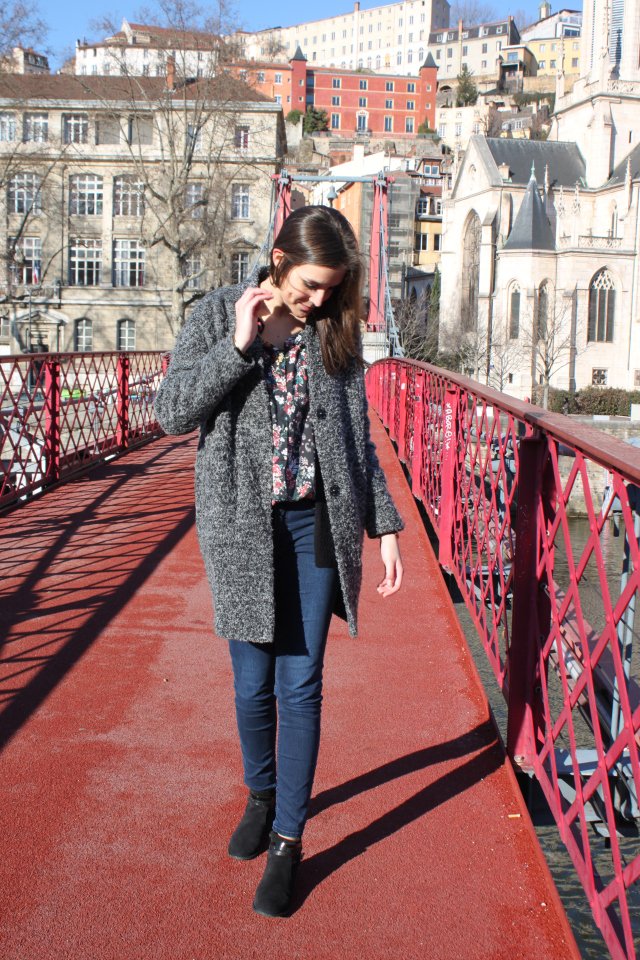 BasiCamille1's tweet photo. BLOG: Le nouveau blog est en ligne et avec un nouveau look qui sent bon le printemps, c'est par ici: https://t.co/q7LKR2Yad0 #blogmode #ootd https://t.co/hEj7XwNmsc