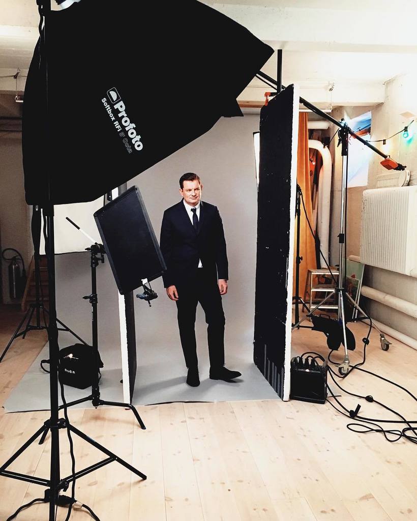 Lifeline tweet media