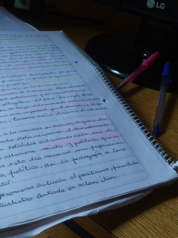RiosLour's tweet photo. Lluvia ☔ https://t.co/oNSt44QWo1