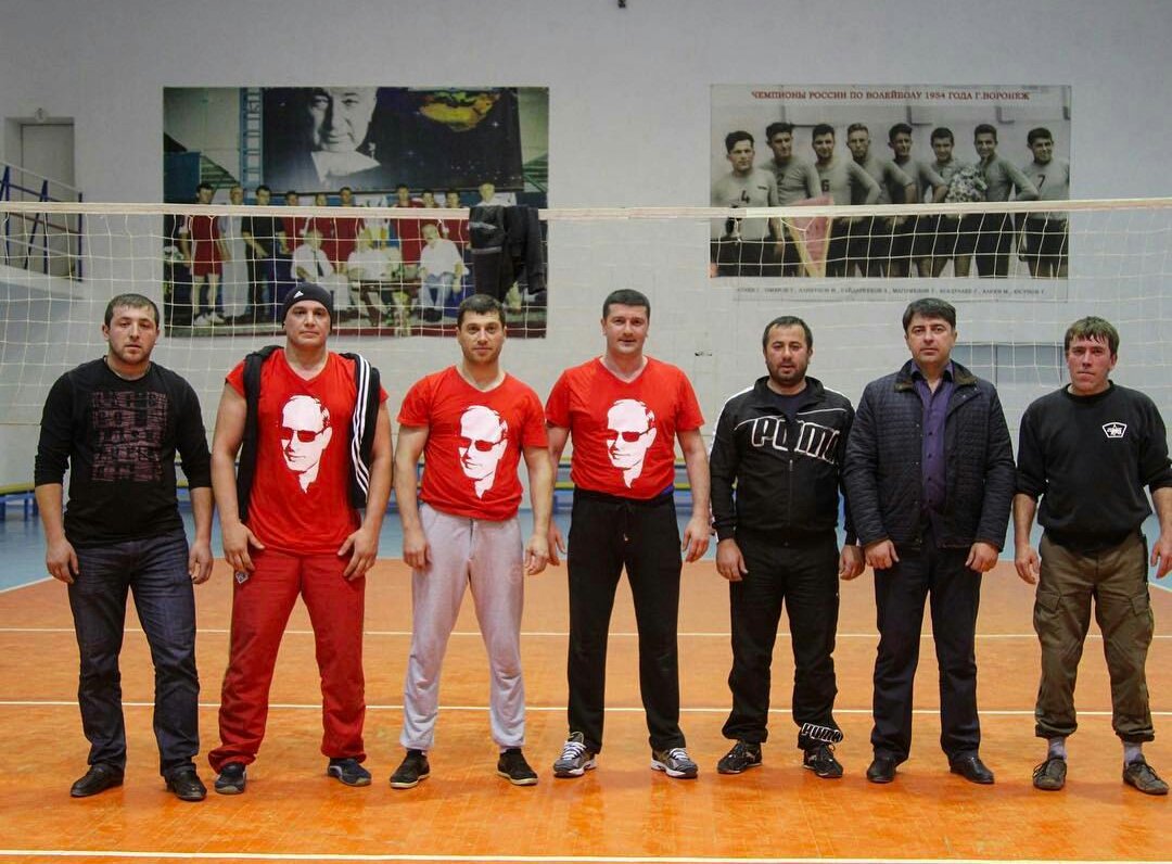 Ровно 122 года назад придумали новую командную игру "волейбол",что в переводе означает летающий мяч... продолжение: instagram.com/p/BQSUm7RlgU1/