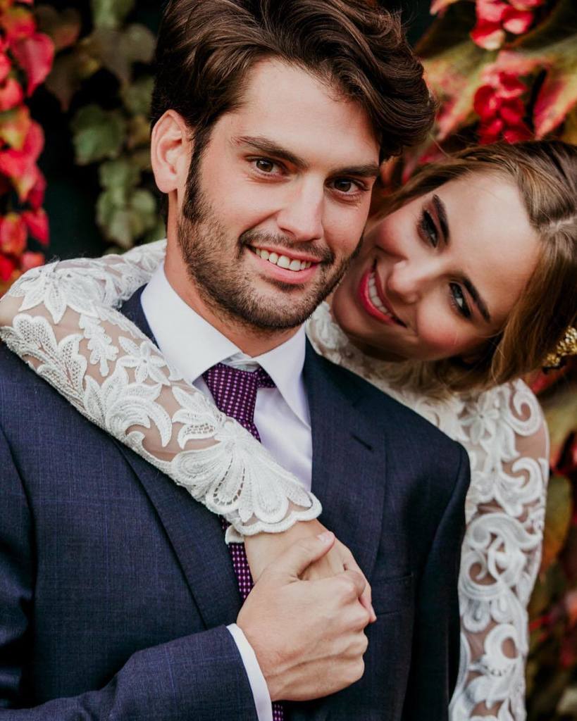NievesTimor's tweet photo. Guapísimos nuestros chicos con barba de varios días. Un look muy natural.
Fotografía @nata… https://t.co/RtHrNa5BBE https://t.co/iKaplwDoEh