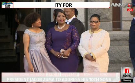NduNhlapo's tweet photo. Ziright iigals? @IzindabaNews24 https://t.co/a8JnzbCzm8