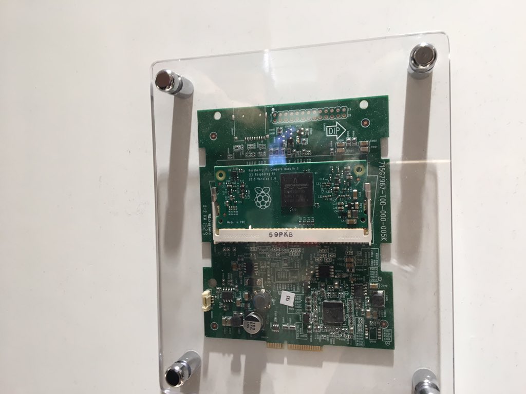 roiiglesias's tweet photo. NEC integra Raspberry Pi en sus nuevas gamas de monitor for signage #ISE2017 https://t.co/TYO86GgDOZ