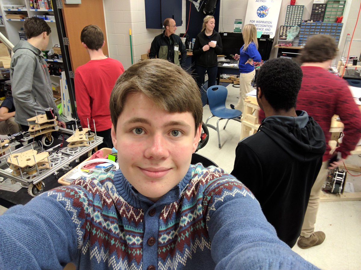 NCFalconFever's tweet photo. Thanks to Bicycles, Etc. for visiting our #GreenpowerUSA team! @HSVk12 https://t.co/4pAQKIXytc