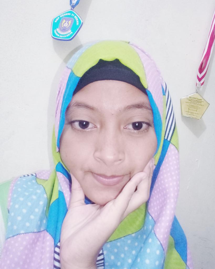 LeresRum's tweet photo. Nyepam aja :v https://t.co/EOnD62DTpS