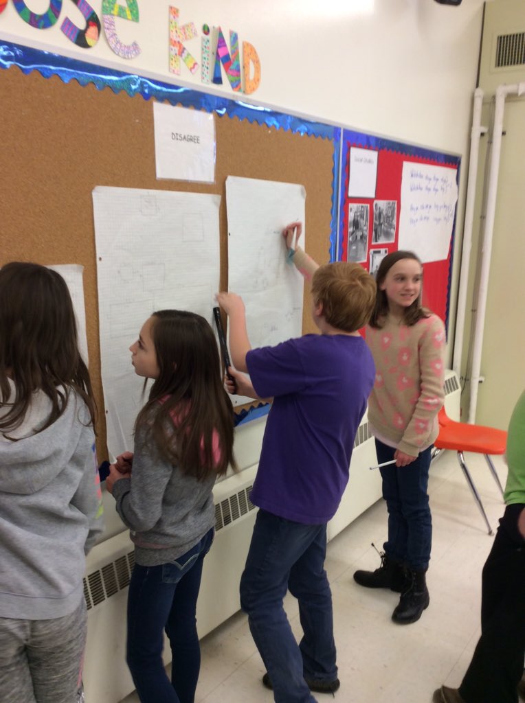 kirkalexis2's tweet photo. Math around the classroom!
#HFHanover #area #perimeter https://t.co/9ePwUofDLW