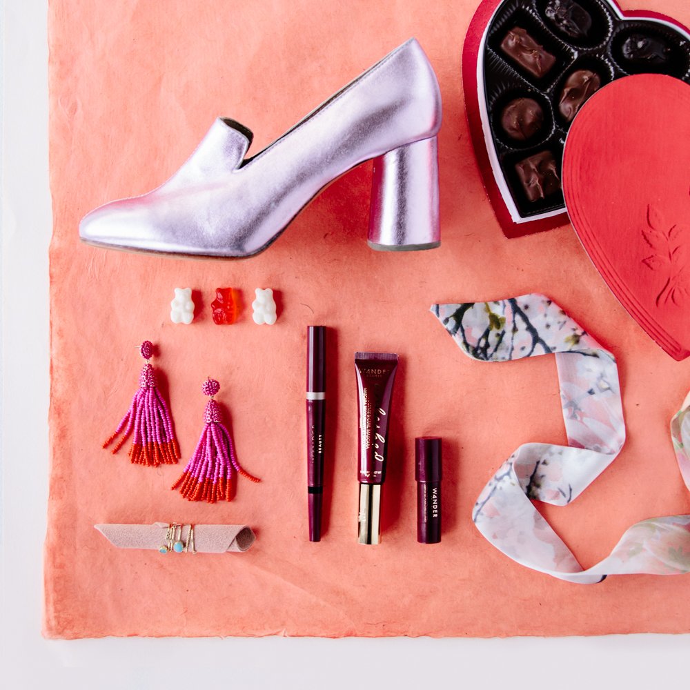 Anthropologie's tweet photo. Don't feel bad about scooping up this Valentine's Day bundle for yourself—you definitely deserve it: https://t.co/ur8fiLTySN https://t.co/c2qjPyiBOf