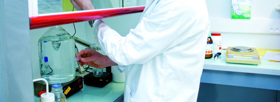 BordeauxINP's tweet photo. La #biotechnologie, c'est quoi ?
Éclairage sur l' #ingénieur biotech par P. Costaglioli, Directrice adjointe #ENSTBB https://t.co/Ptuuz5St2W https://t.co/D9JlsDGpPy