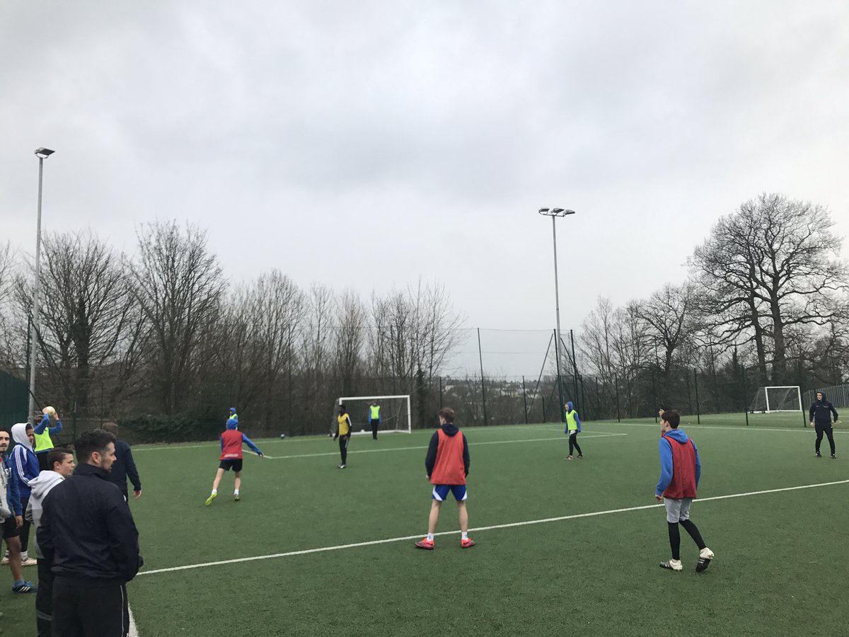 DiscoverYMCA's tweet photo. Fantastic turn out as always for after college #Football - Some players definitely not cold weather specialists. #BringOnSummerTerm https://t.co/QalPrfxvOQ