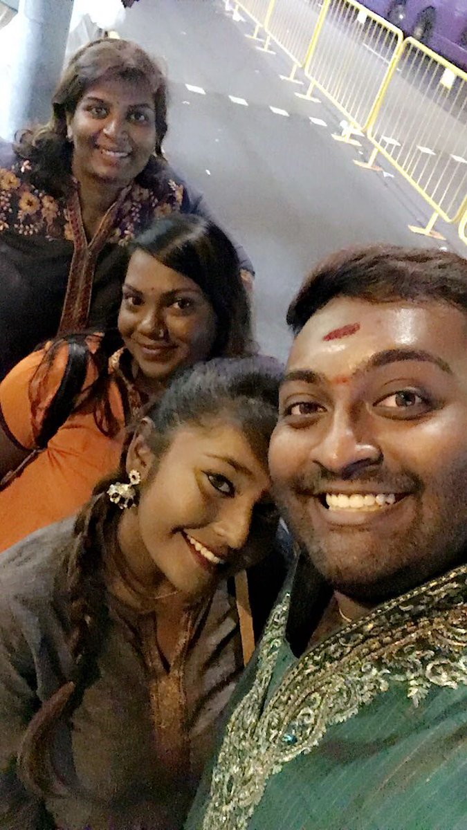 Sharasssss's tweet image. How can we not go see 6Face on his special day? #yearlyroutine